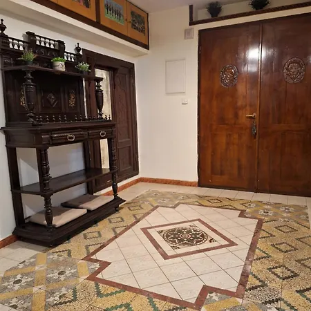 C.1 Elia Old_town Apartment *